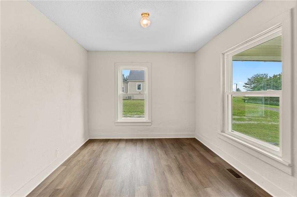 304 4th Street Property Photo 18