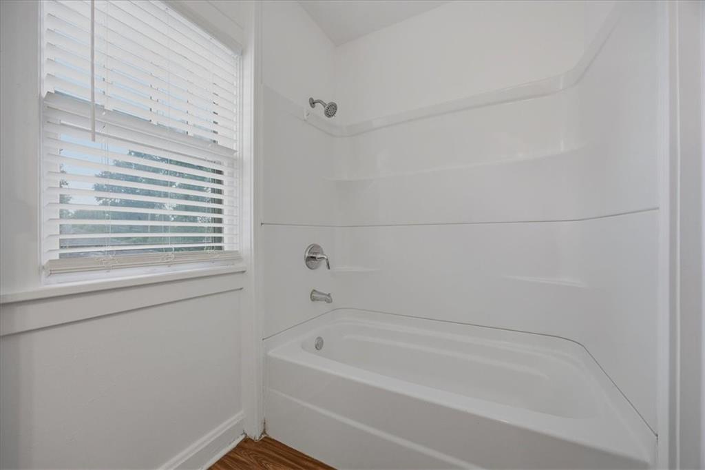 1800 Freeman Avenue Property Photo 19