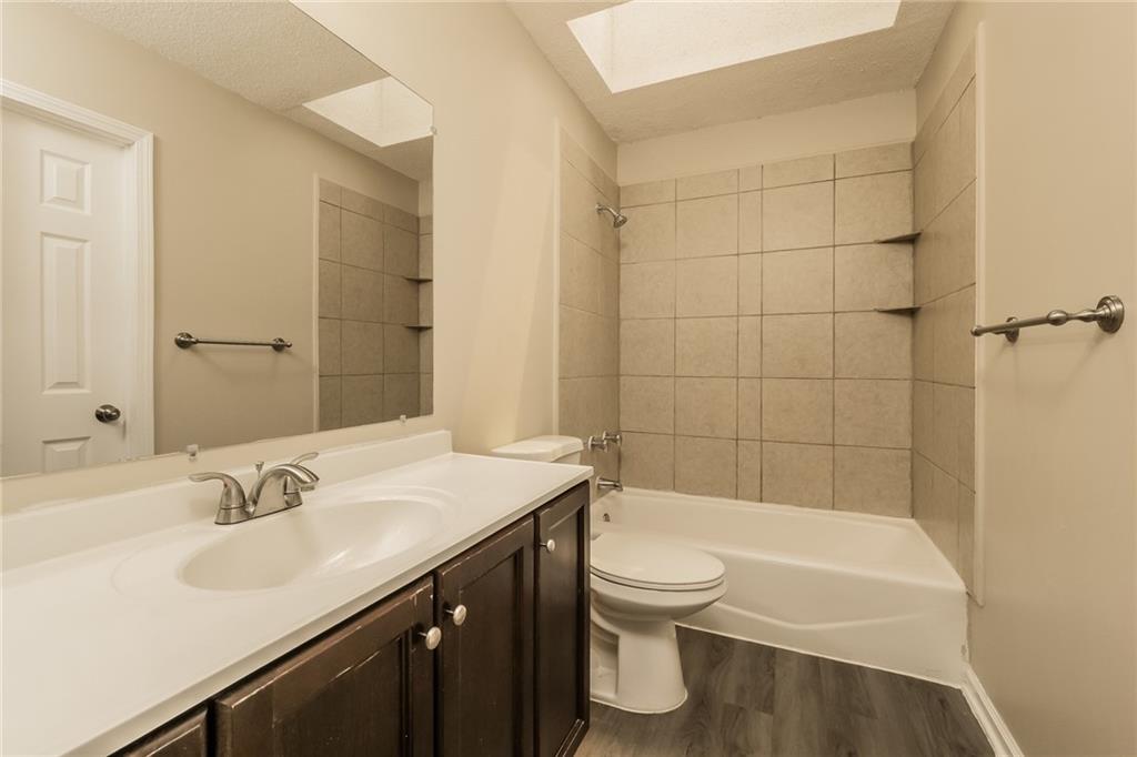 4721 E 138th Terrace Property Photo 13