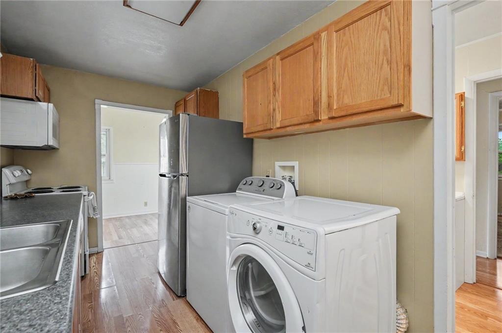 2114 Mitchell Street Property Photo 9