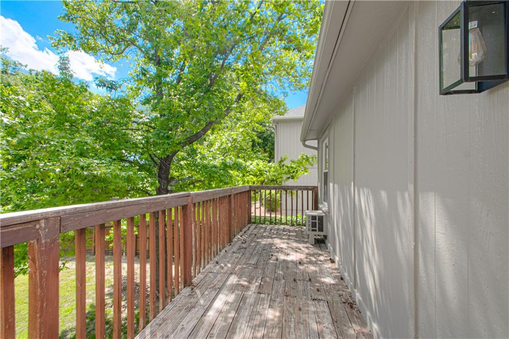 11101 Nw 55th Street Property Photo 45