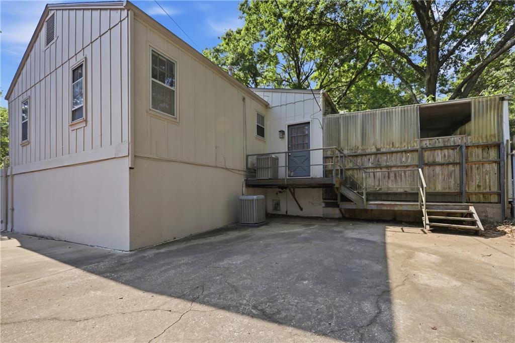 9604 E 67th Terrace Property Photo 41