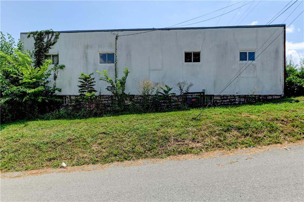 2701 Blue Ridge Boulevard Property Photo 3