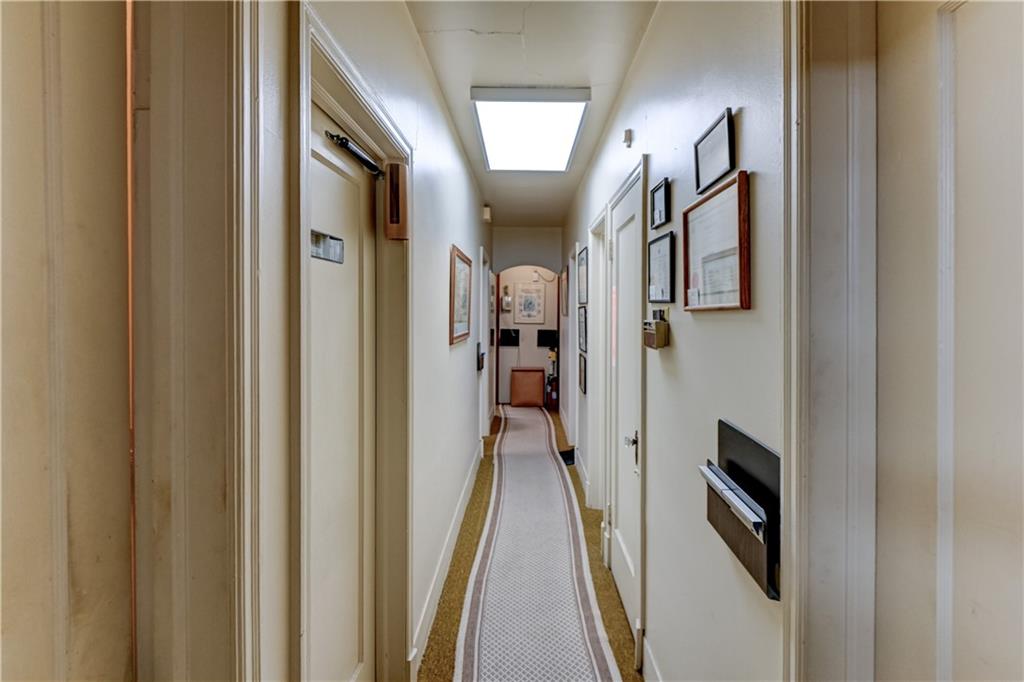 2701 Blue Ridge Boulevard Property Photo 10