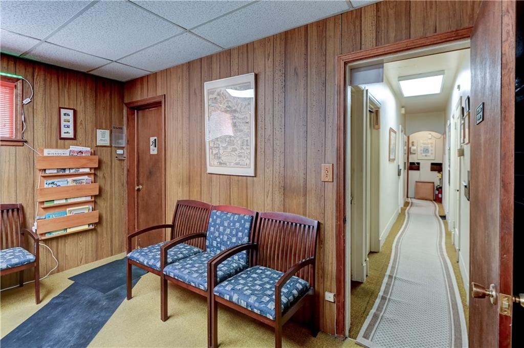 2701 Blue Ridge Boulevard Property Photo 19