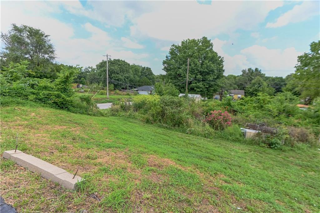 2701 Blue Ridge Boulevard Property Photo 22