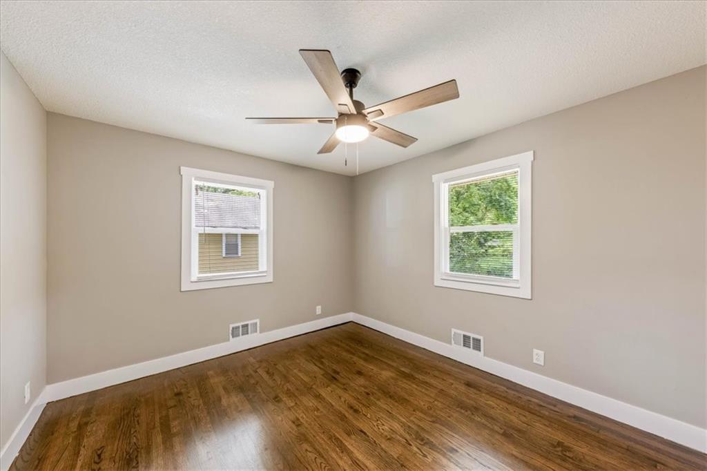 8116 Wayne Avenue Property Photo 14