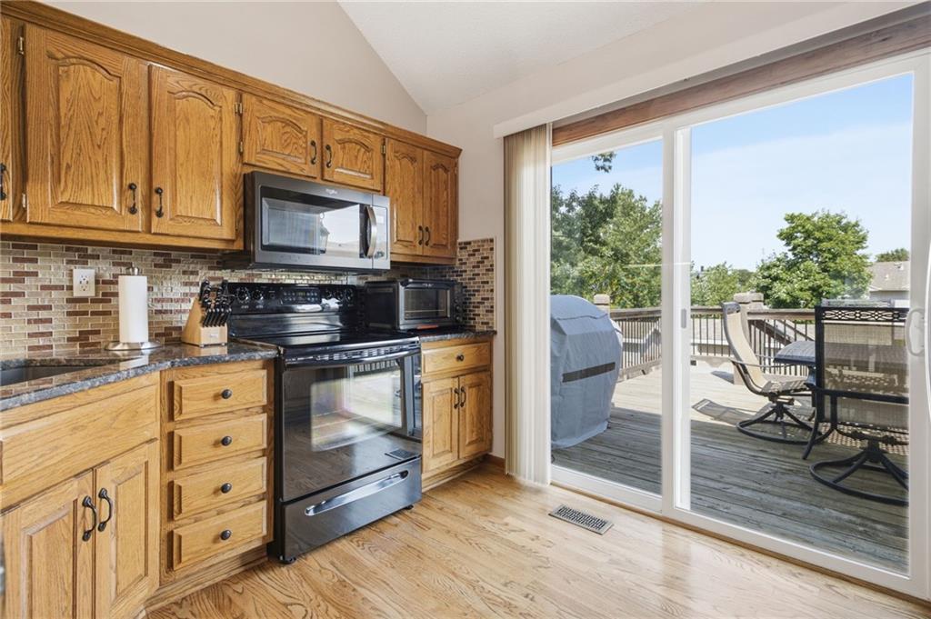 1301 Tabitha Lane Property Photo 13
