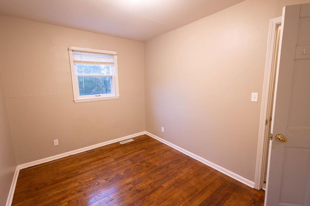 10905 E 47th Street Property Photo 19