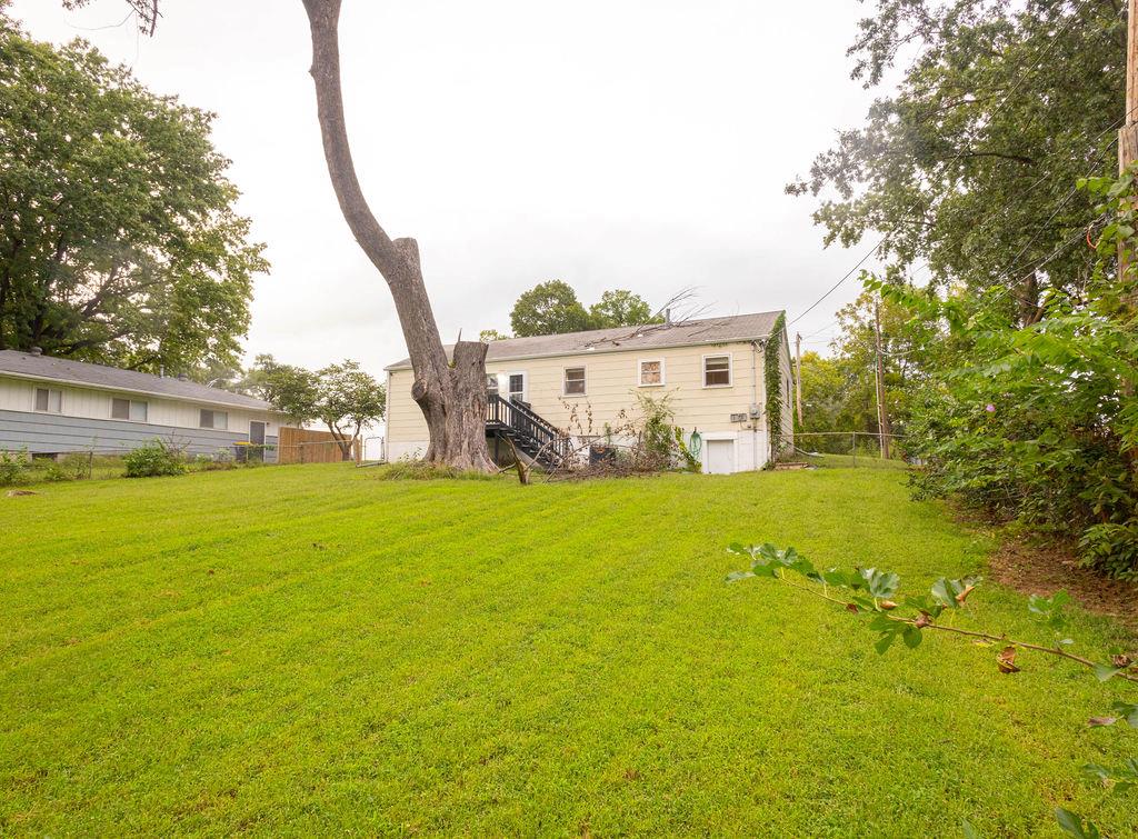 10905 E 47th Street Property Photo 24