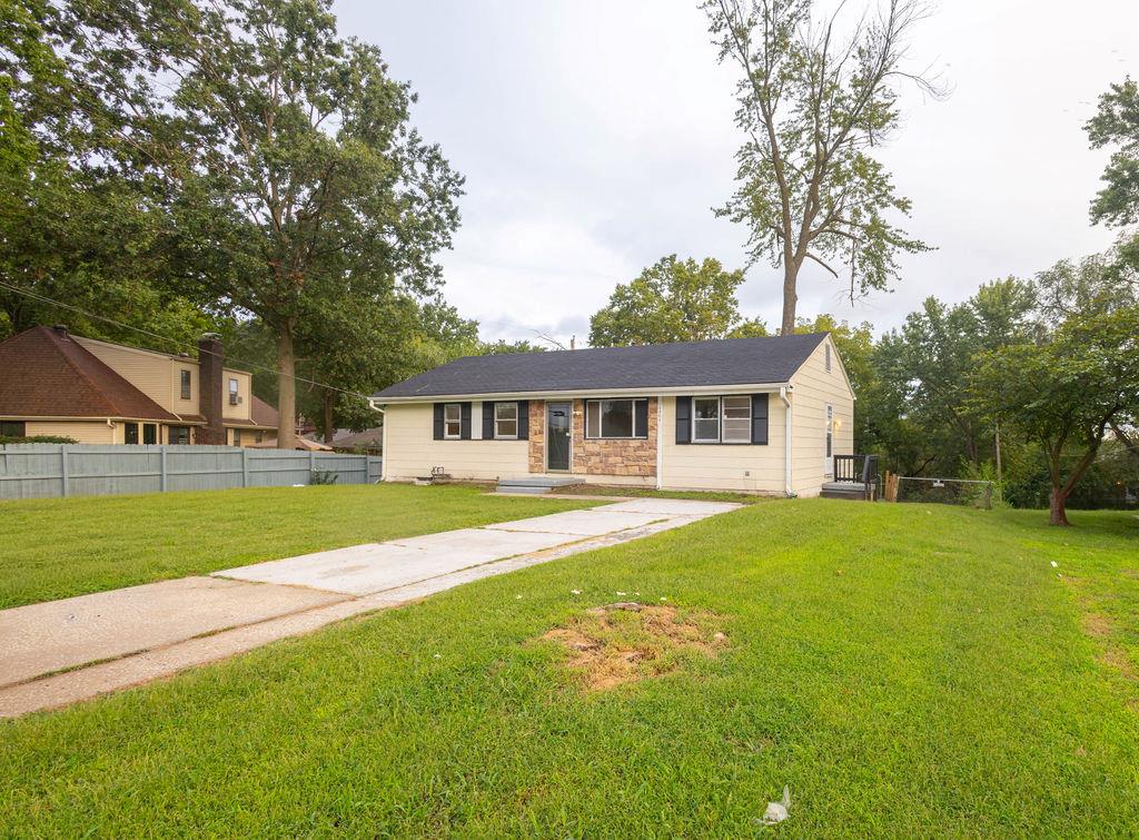 10905 E 47th Street Property Photo 25