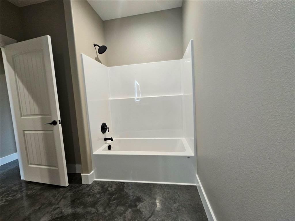 759 E 643rd Avenue Property Photo 13