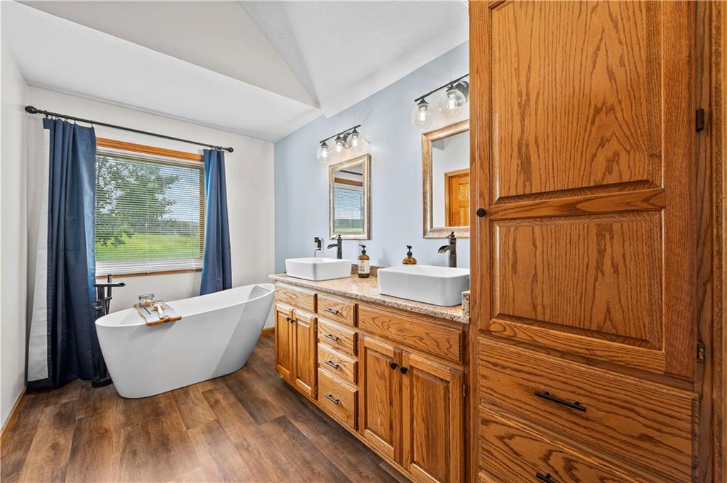 2389 Nw Summerfield Drive Property Photo 23