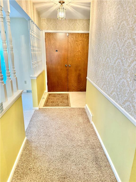 107 Winston Place Property Photo 6