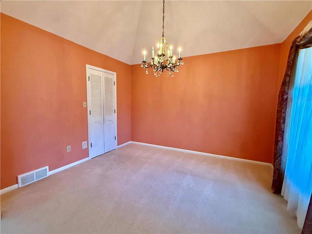 107 Winston Place Property Photo 8