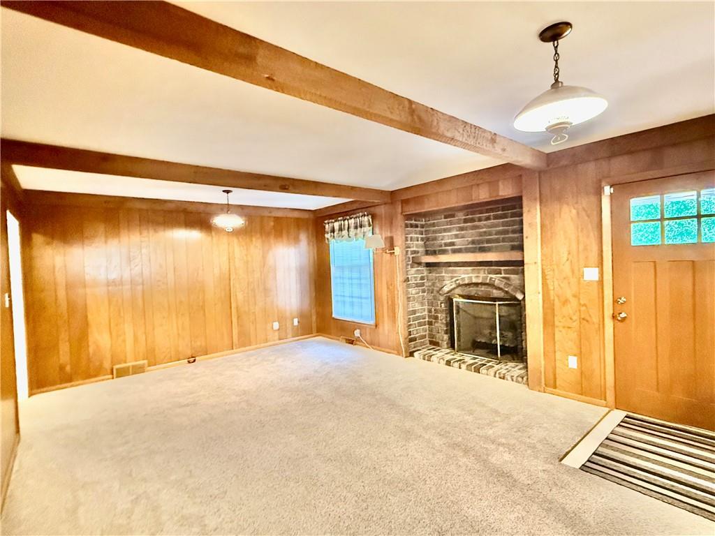 107 Winston Place Property Photo 12