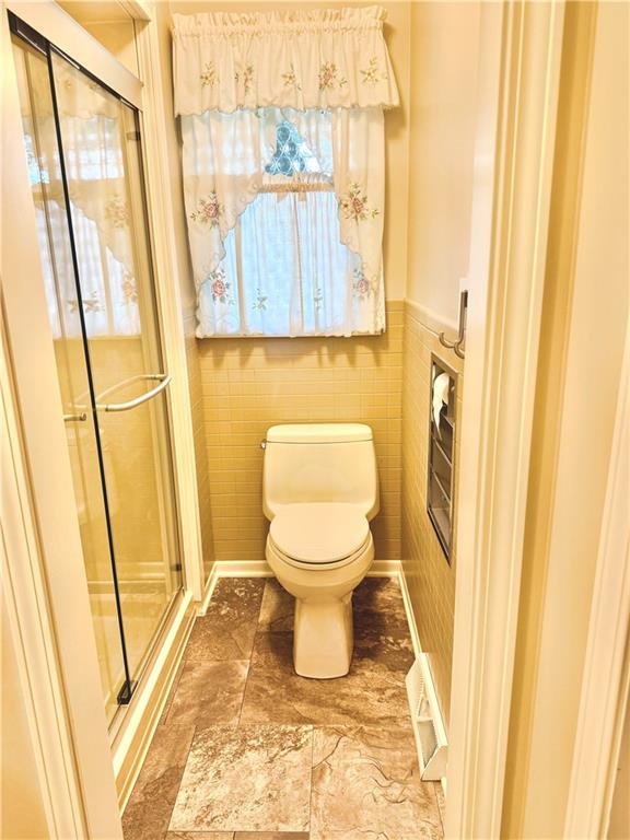 107 Winston Place Property Photo 23