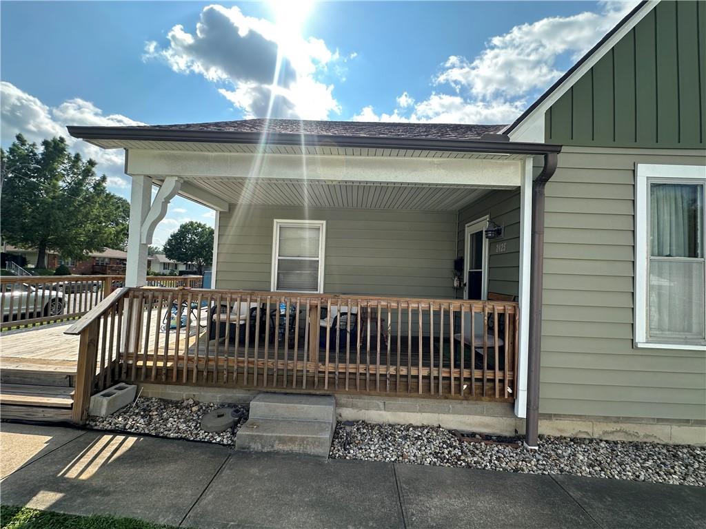 2425 Olive Street Property Photo 7