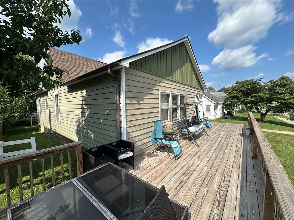 2425 Olive Street Property Photo 14