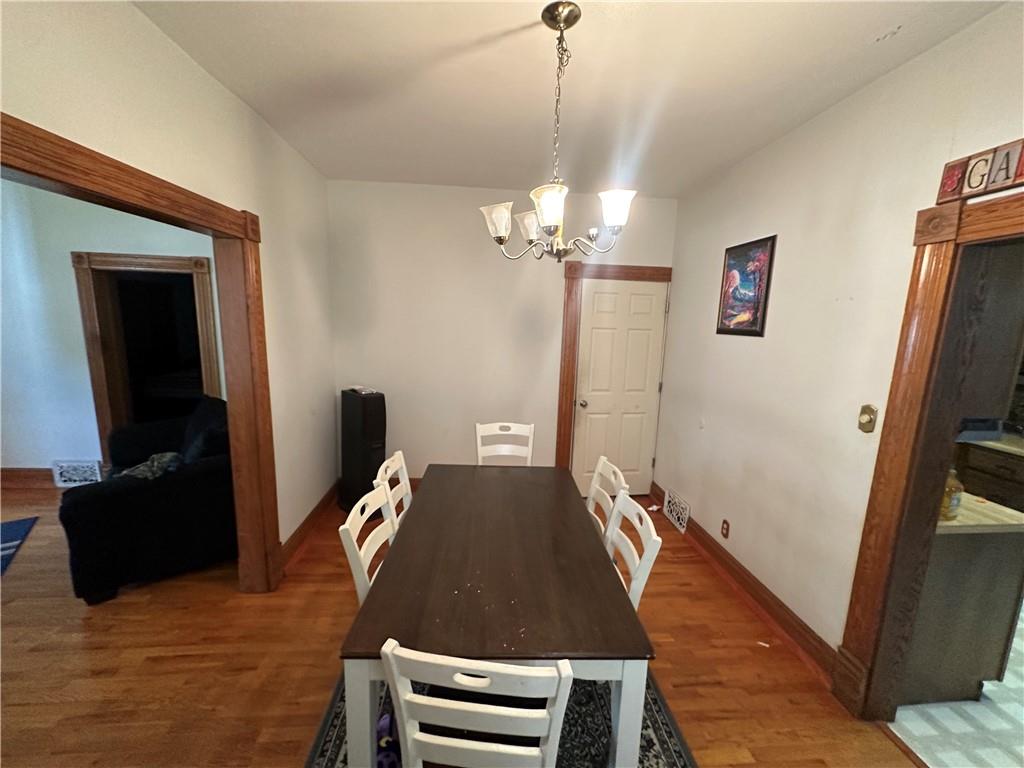 2425 Olive Street Property Photo 24