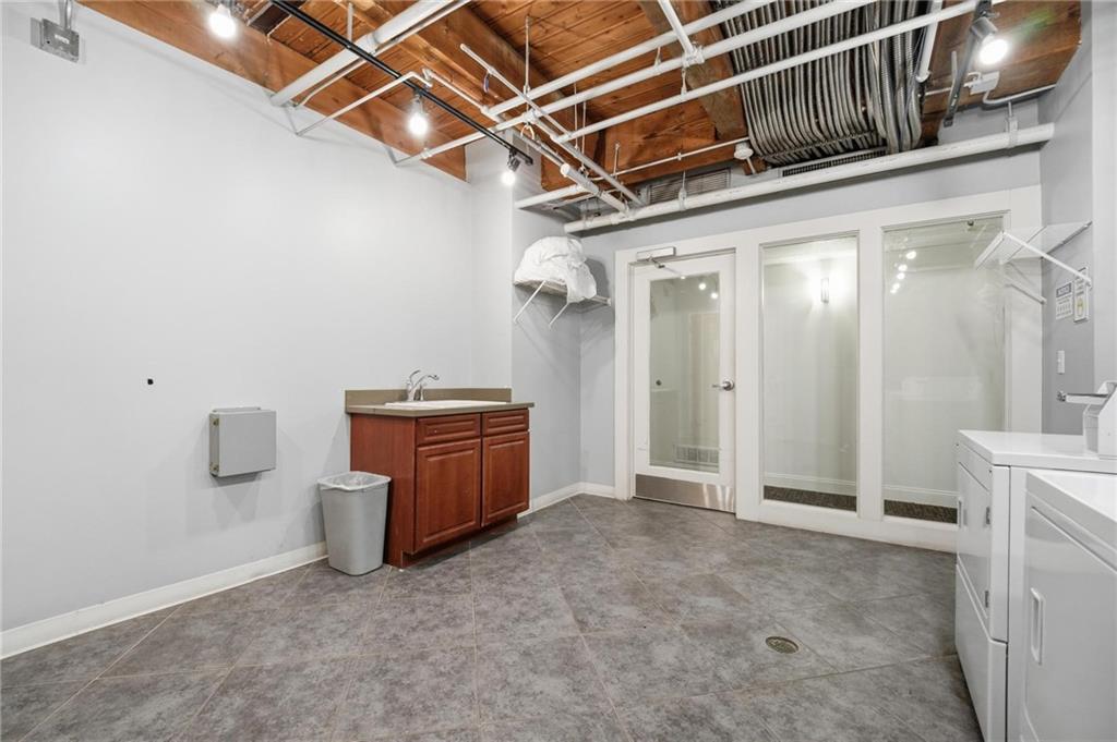 706 Broadway Boulevard Property Photo 34