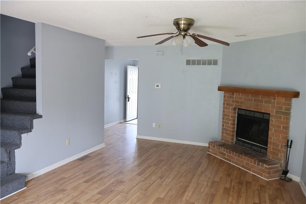 700 B Cedar Drive Property Photo 2
