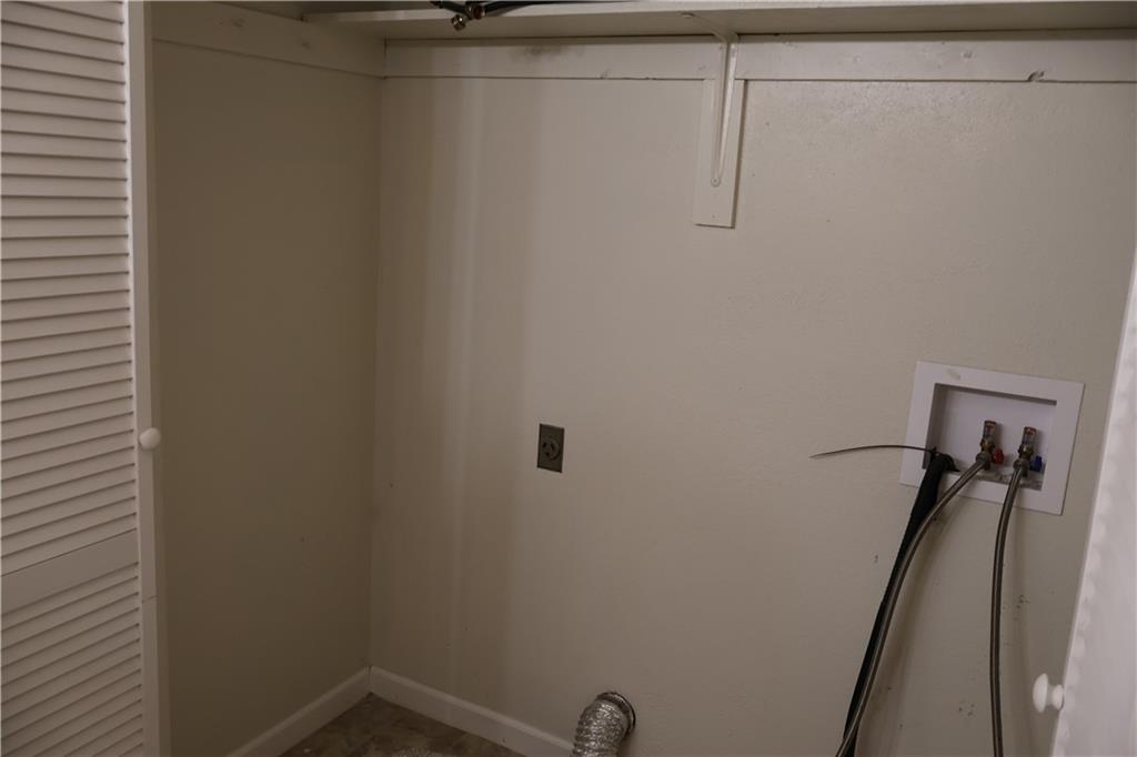 700 B Cedar Drive Property Photo 10