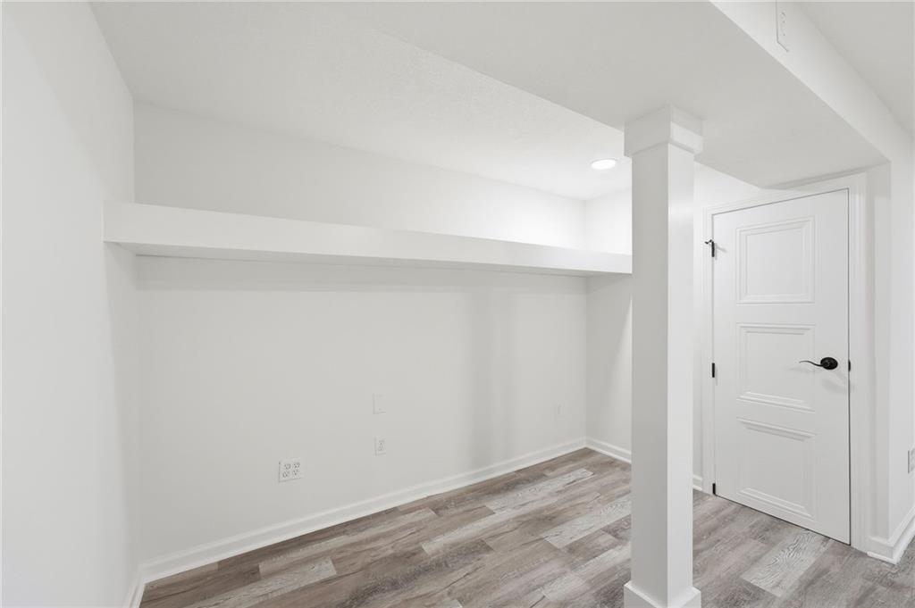 3706 W 96th Street Property Photo 31