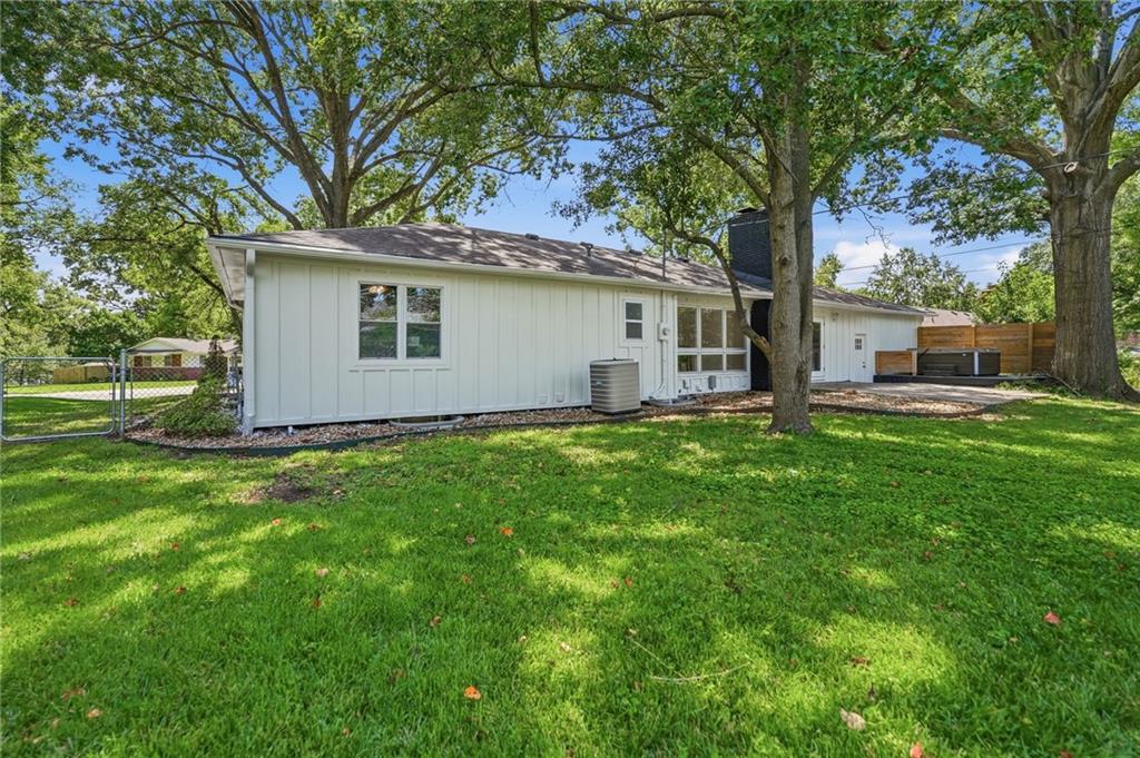 3706 W 96th Street Property Photo 45