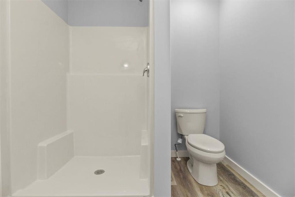 1109 Kings Highway Property Photo 18