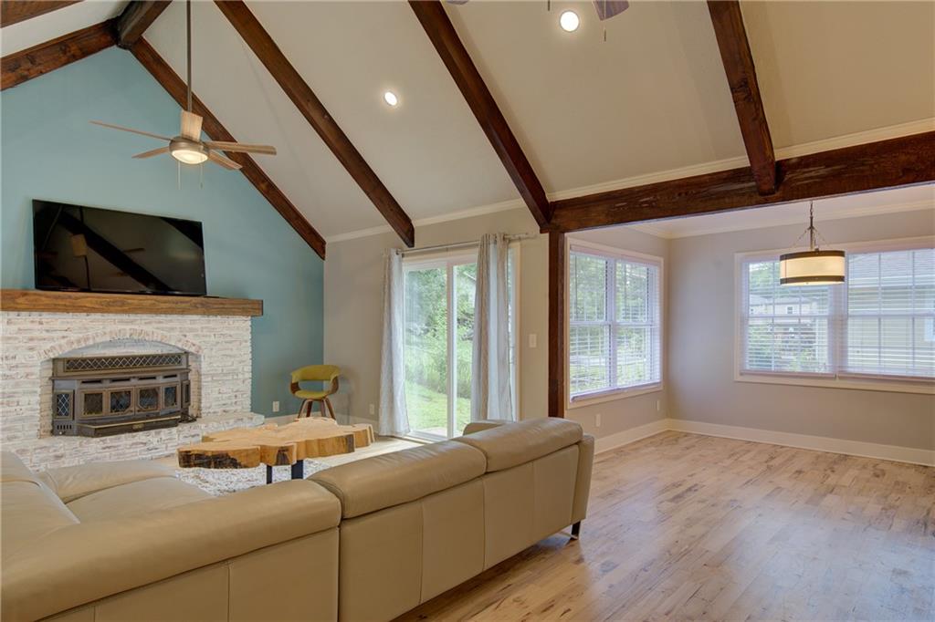 9927 N Harrison Drive Property Photo 11