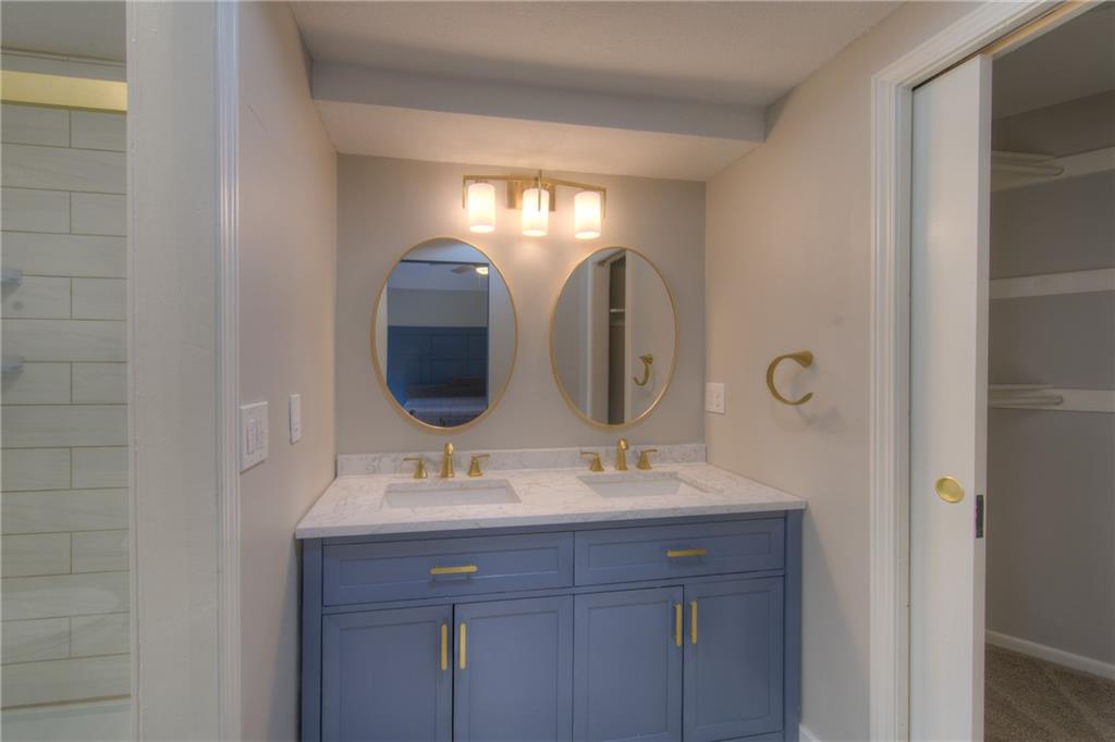 9927 N Harrison Drive Property Photo 21