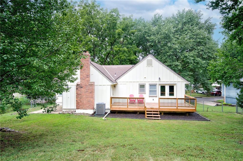 9927 N Harrison Drive Property Photo 32