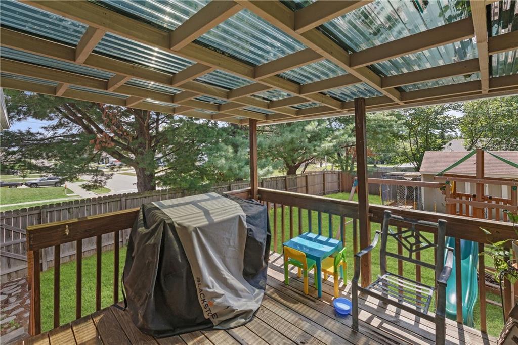 501 Sharon Drive Property Photo 25