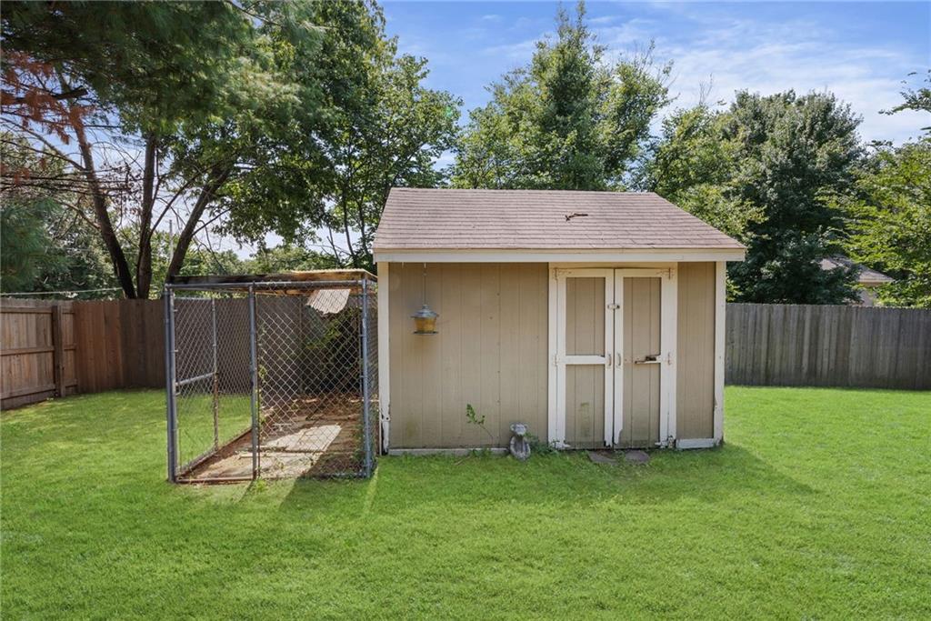 501 Sharon Drive Property Photo 29