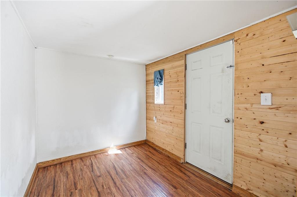 2015 S Ash Avenue Property Photo 21