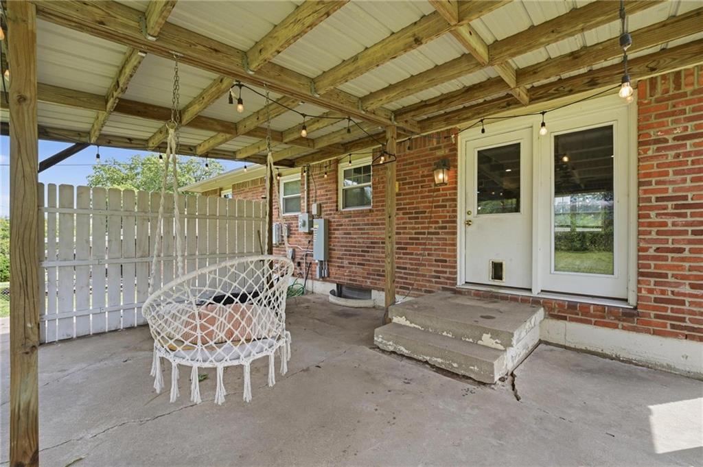 16916 Hart Avenue Property Photo 31