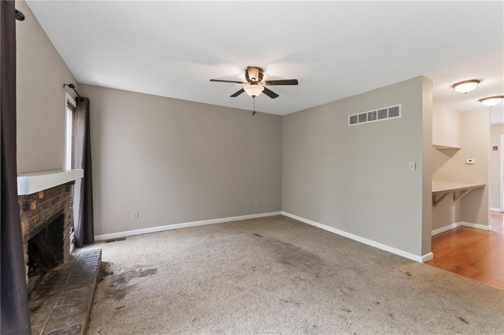 1014 W Maple Avenue Property Photo 13