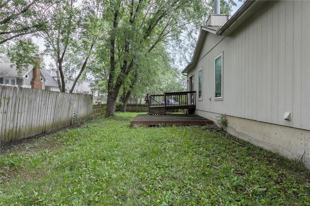 1121 E Frontier Drive Property Photo 20