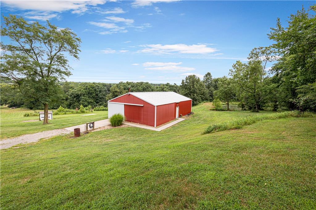 7196 Se Snow Drive Property Photo 4