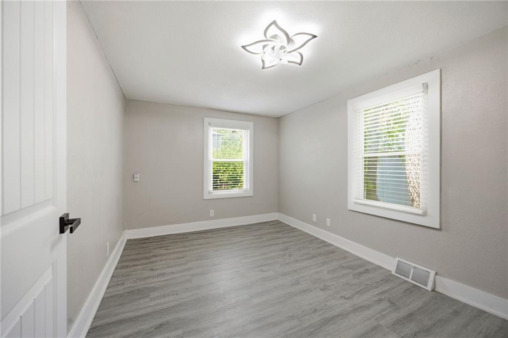 4404 Jackson Avenue Property Photo 15