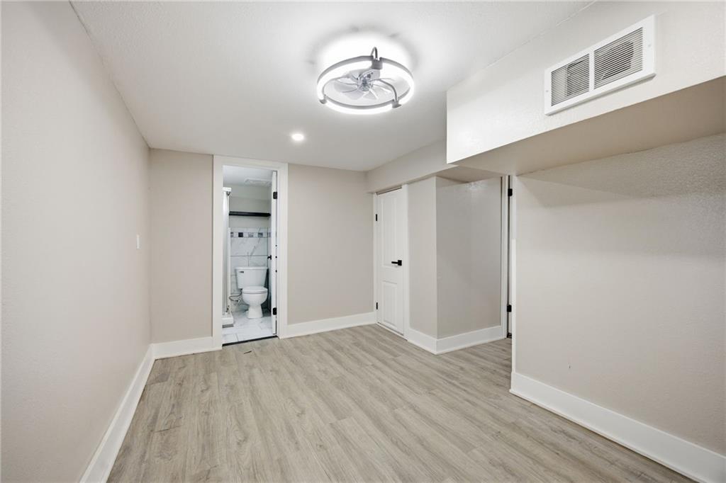 4404 Jackson Avenue Property Photo 20