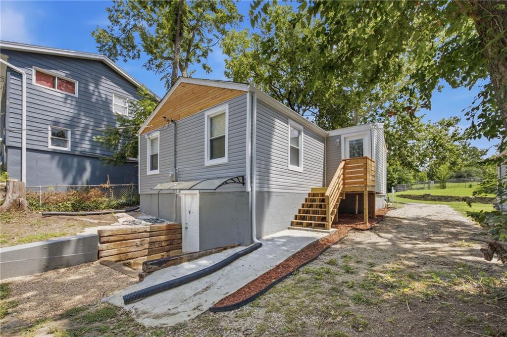 4404 Jackson Avenue Property Photo 26