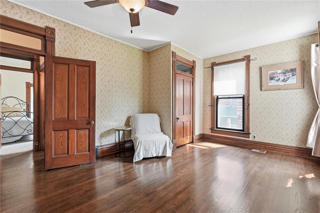 736 Walnut Street Property Photo 19