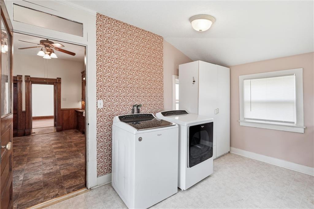 736 Walnut Street Property Photo 27