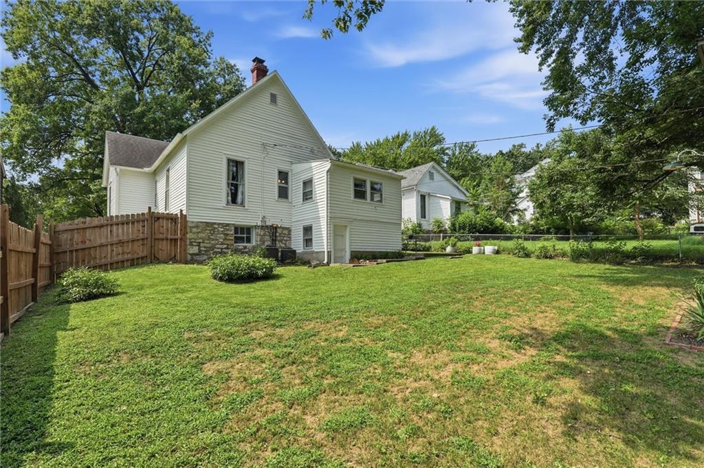 736 Walnut Street Property Photo 39