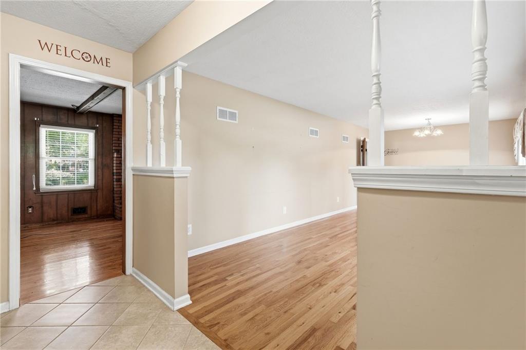 1701 Willow Circle Property Photo 5