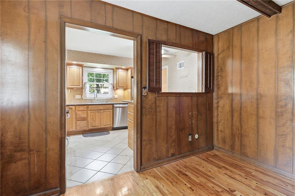 1701 Willow Circle Property Photo 13