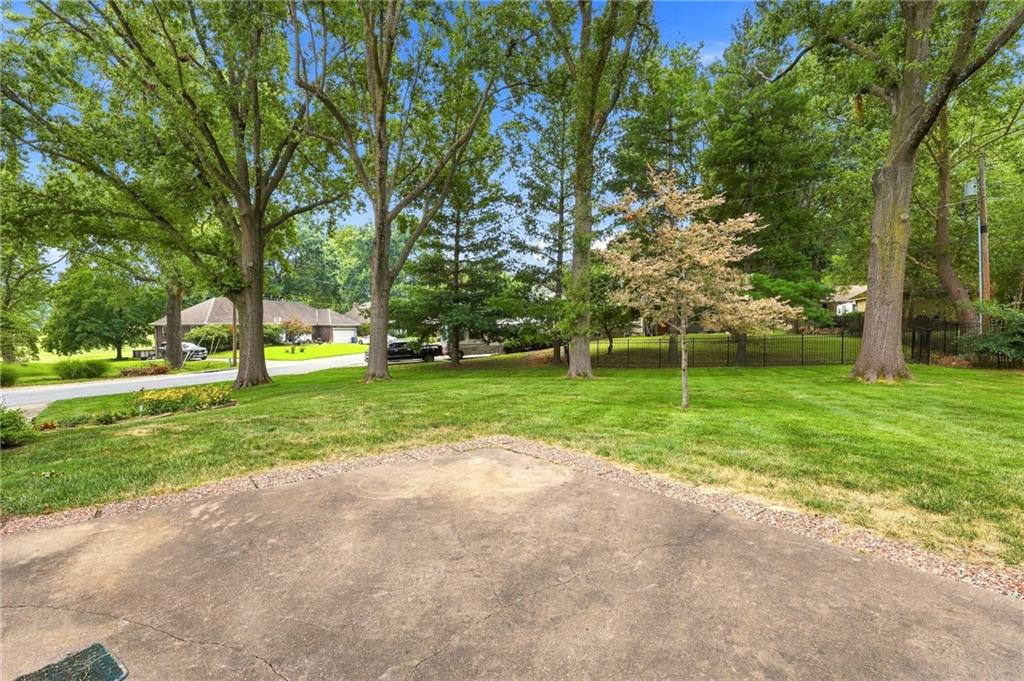 1701 Willow Circle Property Photo 42