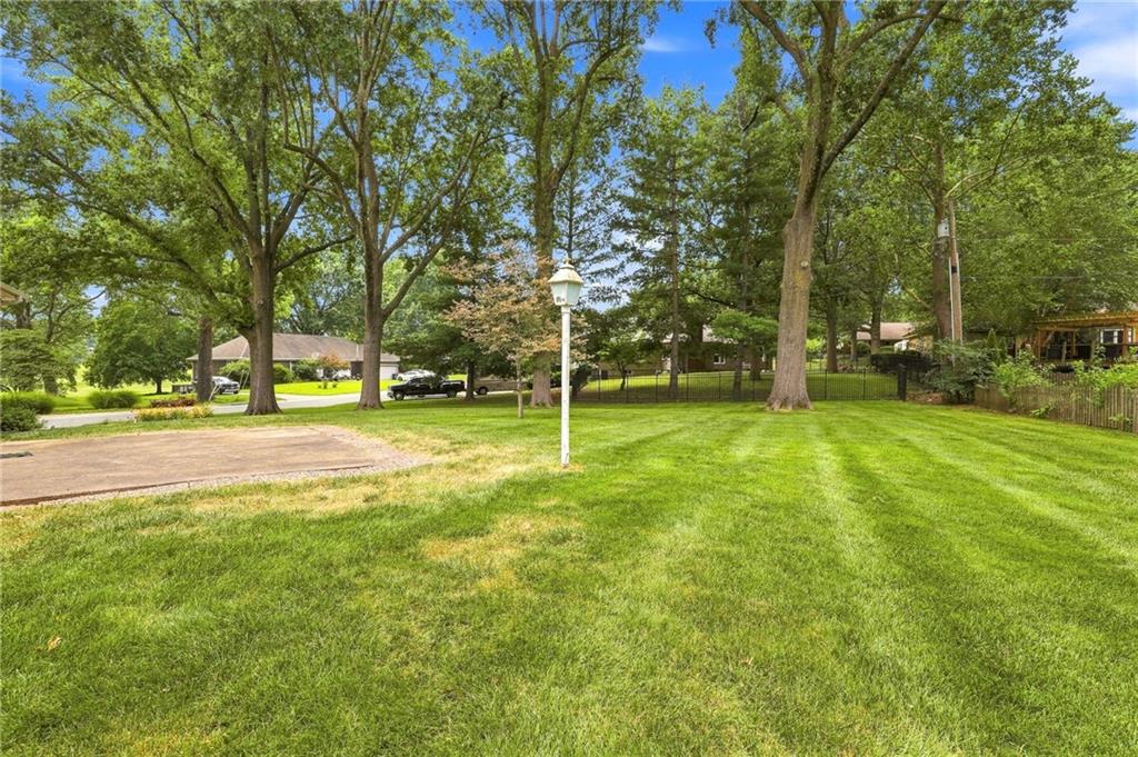 1701 Willow Circle Property Photo 43